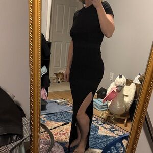 Elegant Black Dress with Side Slit